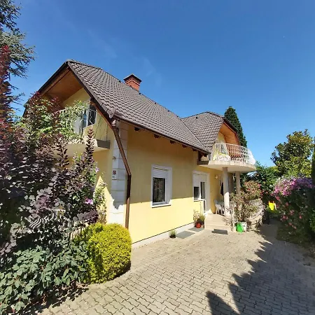 Atlantika Lägenhet Balatonboglár
