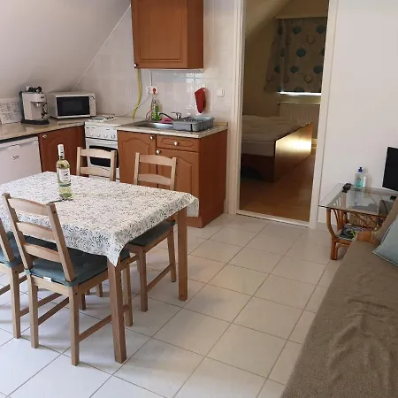 Atlantika Apartment *